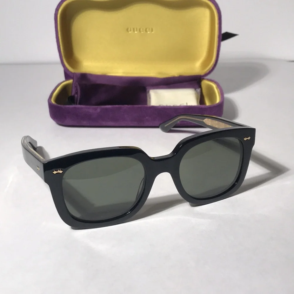 New Authentic Gucci GG0912S 001 Black Square Sunglasses with Case